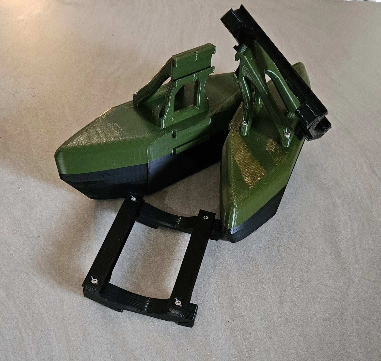 Flotteurs pour bacs d'origine monocoque