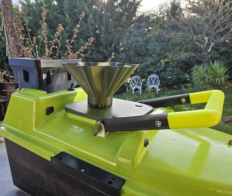 Disperseur mécanique pour monocoque