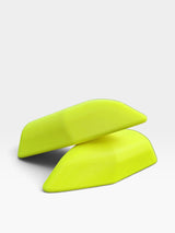 Paire de stabilisateurs PrintForFishing jaune fluo pour bateau amorceur D18, conçus pour une stabilité optimale.